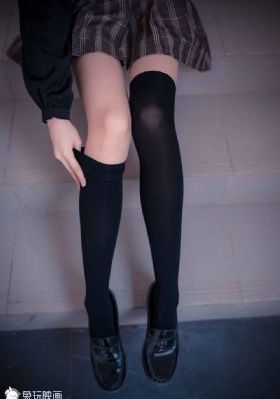 和平精英脱全部衣服的图片_1080P动漫免费观看