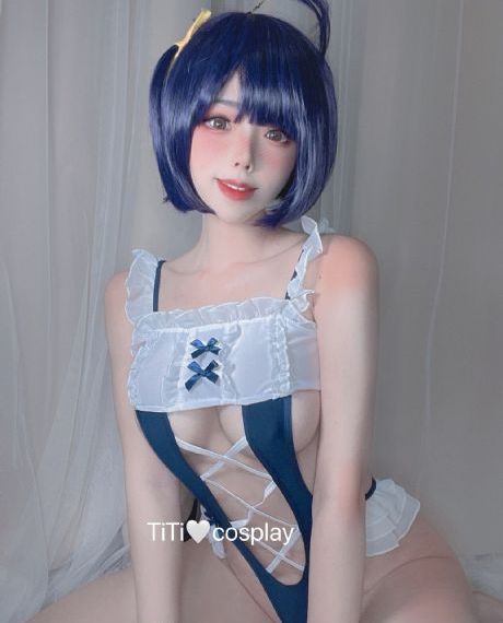 医生含着奶头边做H_4K完整视频观看