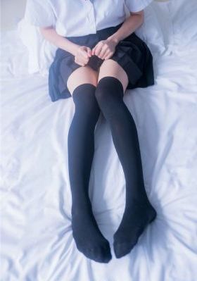 日韩伊人久久久精品综合一区二区_1080电影在线观看