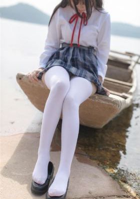 无人区尖叫之夜美女姐姐视频_BD英语在线手机播放