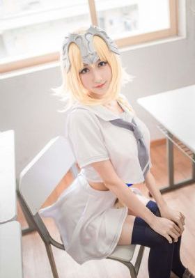 美女打开双腿黄色视频_高清超清免费观看